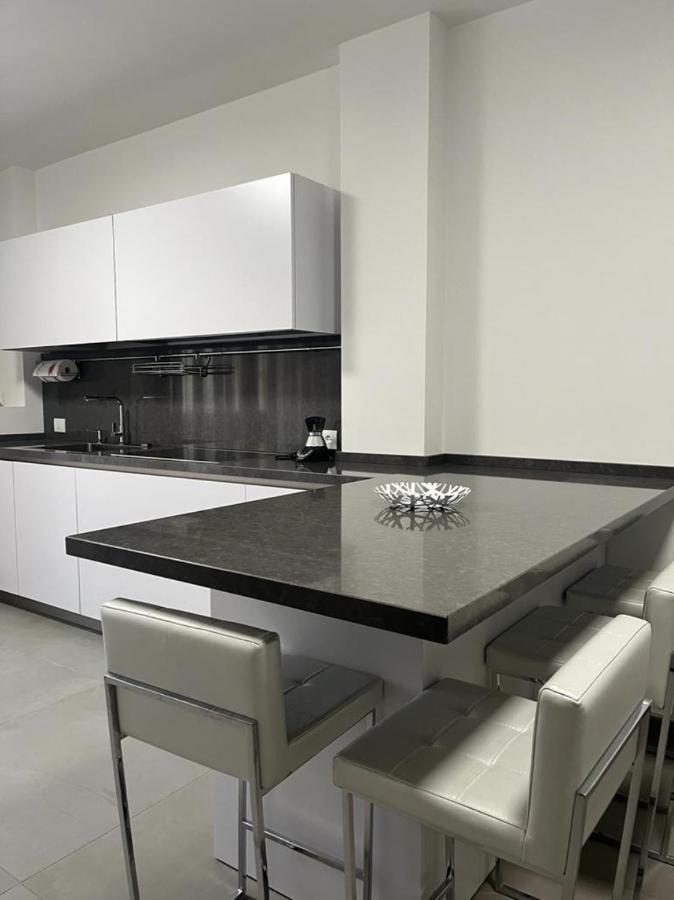 Modern And Spacious Appartement With Beach View. Галиполи Екстериор снимка